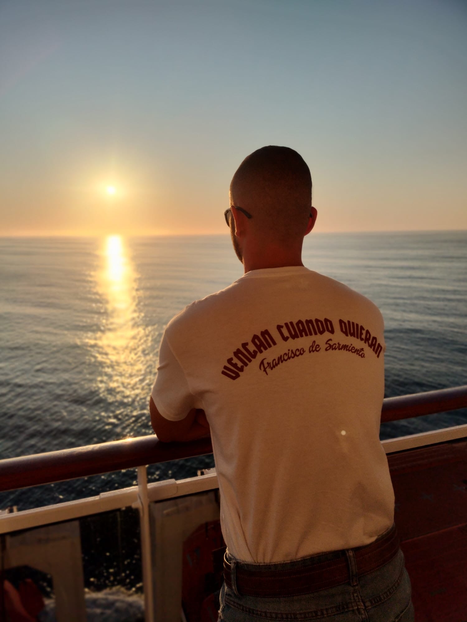 Camiseta Vengan Cuando Quieran Blanca