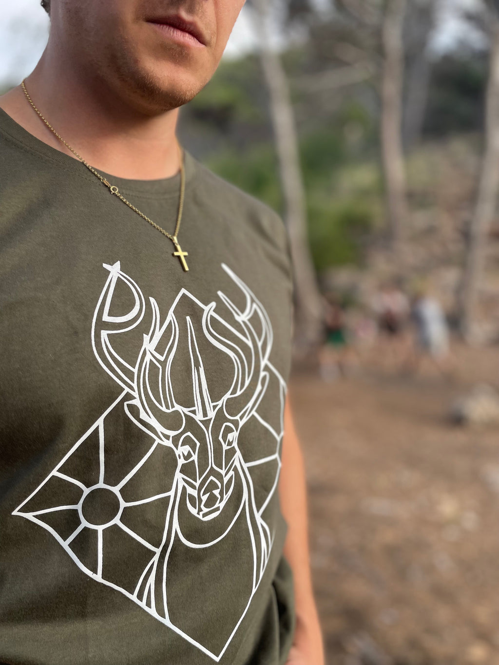 Camiseta Bien Verdad Belleza Army